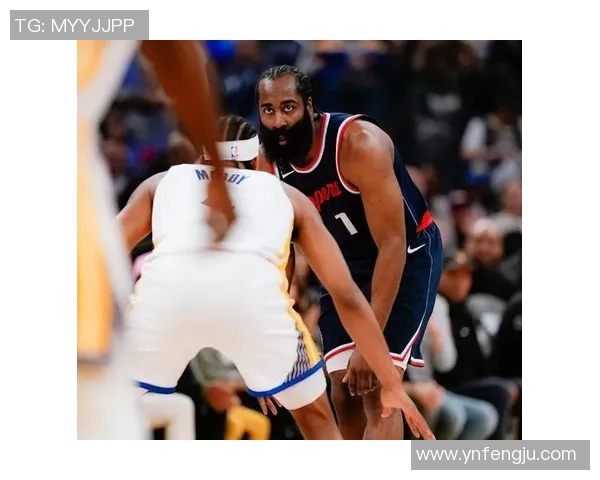 三分33中6！哈登、小卡熄火！库里198助勇士大胜19分